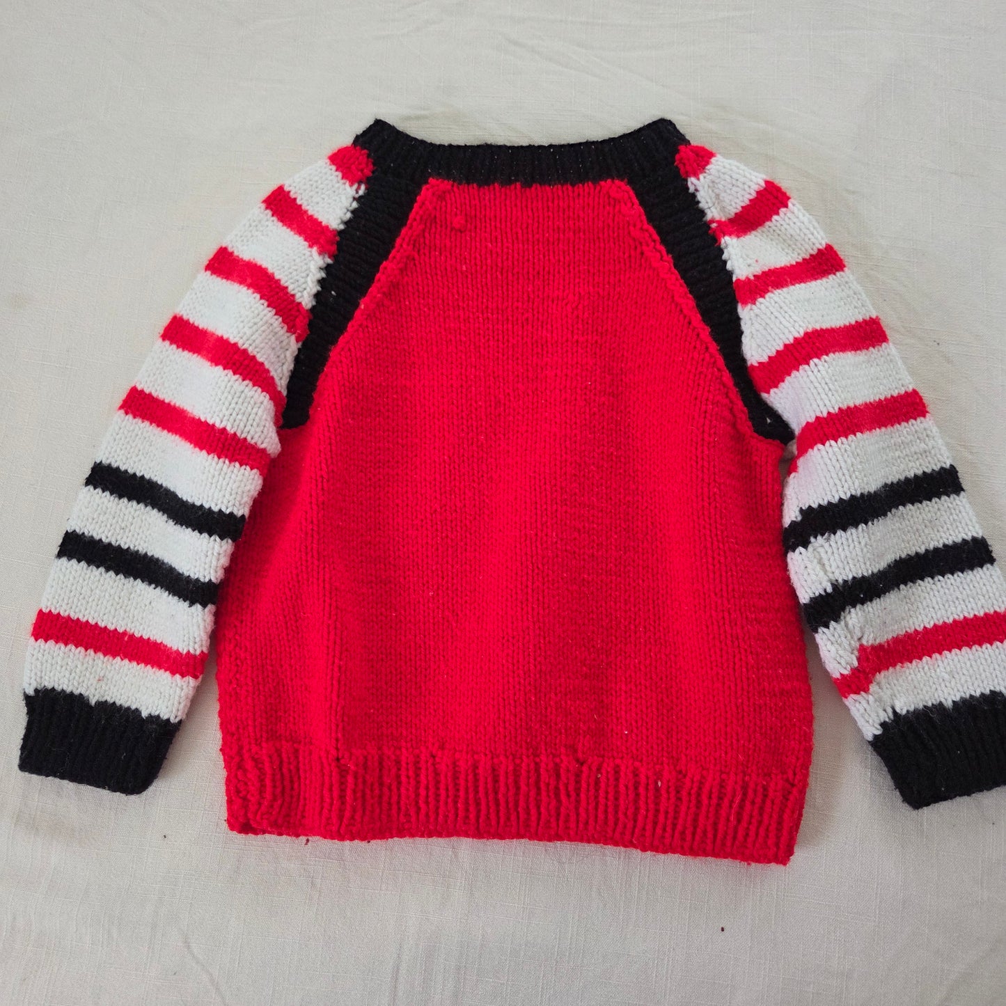 80s/90s Vintage Panda Knit Sweater 4t/5t