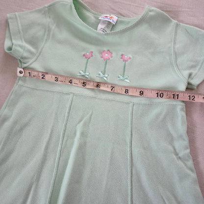 90s/Y2k Vintage Flower Embroidered Green Dress 5t