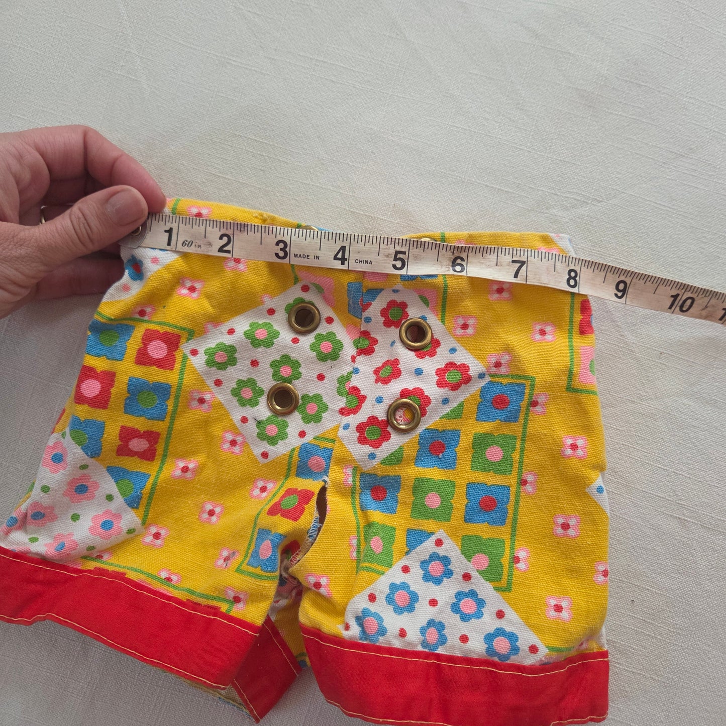 70s Vintage Bright Floral Pattern Cotton Shorts 18 months *flaw