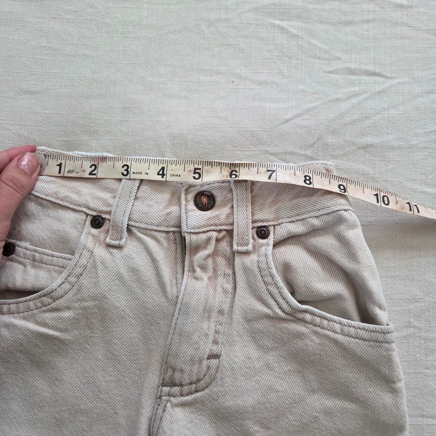 90s Vintage Lee Sand Jeans 3t