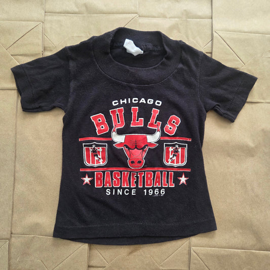 90s Vintage Chicago Bulls Tee 12 months