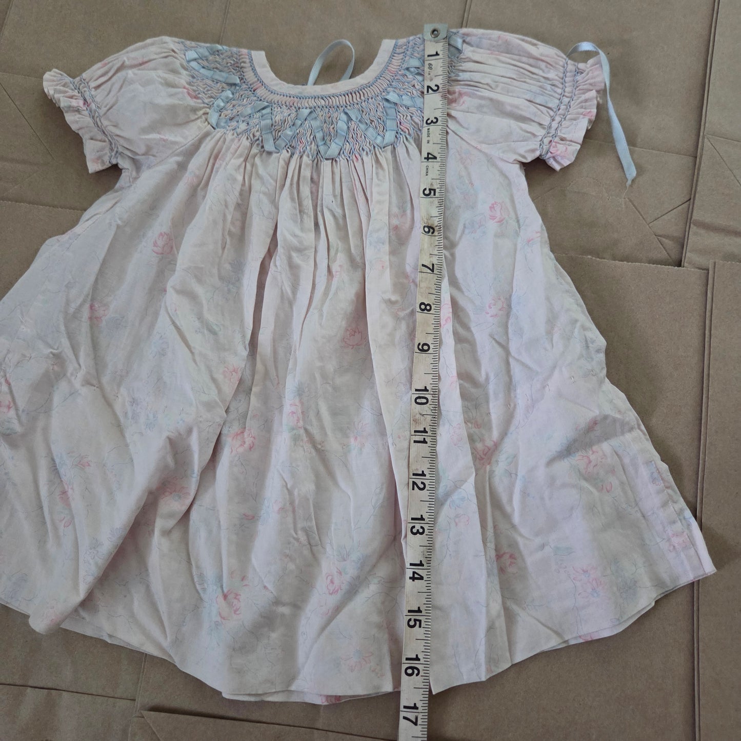 60s Vintage Smocked Floral Dress 6-12 months