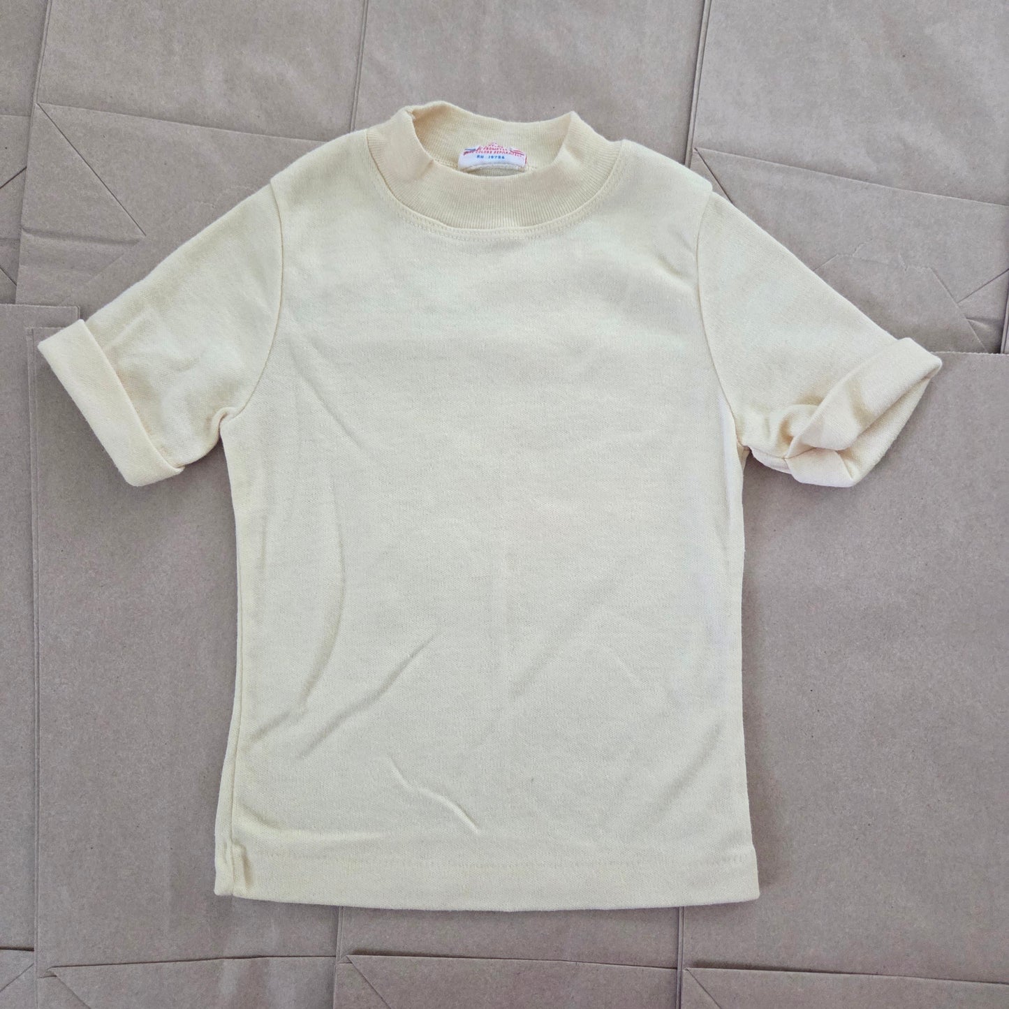 70s Vintage Cream Shirt 2t